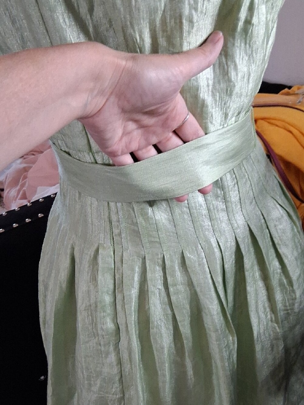 Maggy London Light Green Sleeveless Midi Dress with Self-Tie Waist - Picture 11 of 15